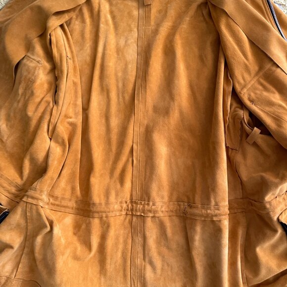 Caramel Oversized Suede Jacket w/adjustable fit and pockets - Picture 5 of 16